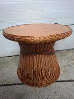 Rotan tafel, Ophalen, Rond, Minder dan 55 cm, 45 tot 60 cm