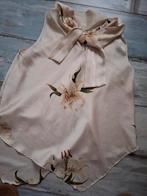 Nieuwe plisseblouse met strik onder assimetris, Kleding | Dames, Ophalen of Verzenden, Nieuw