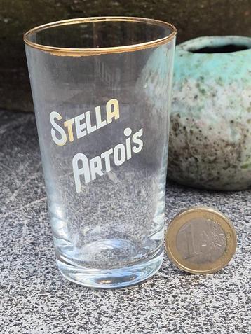 Stella Artois mooi klein glas 8 cm  bierglas  beschikbaar voor biedingen