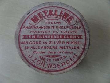 oud karton doosje. beschikbaar voor biedingen