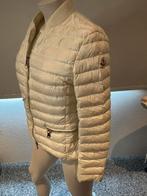 Moncler gewatteerd zomerjas met embleem maat 3., ., Wit, Moncler, Ophalen of Verzenden