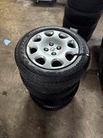 Peugeot 308 - 4 gaats / 307 / 207 - Winterbanden- velgenset, Auto-onderdelen, Banden en Velgen, Ophalen, Gebruikt, 15 inch, Banden en Velgen