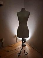 Vintage Mannequin op smeedijzeren voet, Ophalen, Gebruikt