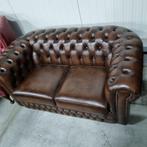 Showroommodel Chesterfield bank antiek bruin + BEZORGING, Huis en Inrichting, Nieuw, 150 tot 200 cm, Chesterfield, Rechte bank