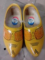 Nieuwe gele houten klompen - maat 30, Antiek en Kunst, Ophalen of Verzenden