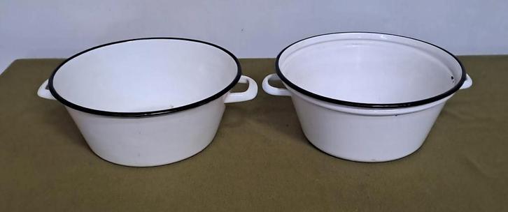 2 x wit emaille teil / tobbe, Antiek en Kunst, Antiek | Emaille, Ophalen of Verzenden