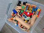 Twee treinsets, Kinderen en Baby's, Speelgoed | Houten speelgoed, Ophalen, Gebruikt, Overige typen