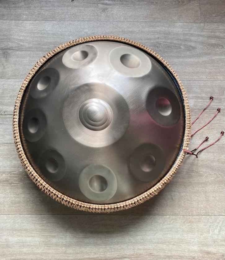 Handpan 9 tonen goud Nieuw - 18 inch / 48 cm, Muziek en Instrumenten, Percussie, Nieuw, Melodische percussie, Ophalen of Verzenden