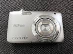 Nikon Coolpix  S2800 Compact Camera met oplaadkabel, Gebruikt, Compact, Ophalen of Verzenden, 4 t/m 7 keer