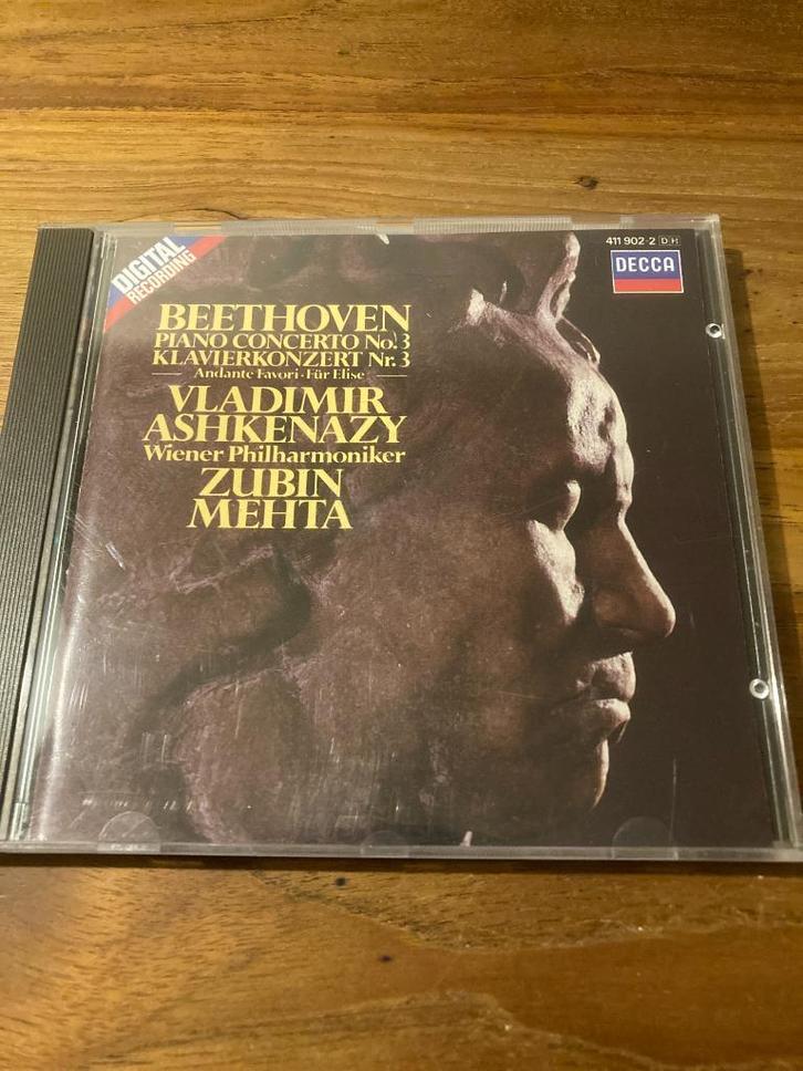 Beethoven - Piano Concertos Nos 3 (Vladimir Ashkenazy / Zubi, Cd's en Dvd's, Cd's | Klassiek, Zo goed als nieuw, Orkest of Ballet