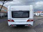 Hobby 720 UKFe Prestige 2023 GRATIS TENT OF THULE LUIFEL, Caravans en Kamperen, Caravans, Treinzit, Bedrijf, 7 tot 8 meter, Hordeur