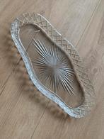 Serveer bordje, Ophalen