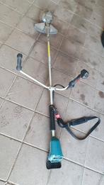 Makita Bosmaaier 2x18V -, Ophalen, Gebruikt, Accu, Makita