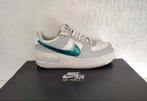 Nike Air Force 1 maat 36,5, Kleding | Dames, Schoenen, Ophalen of Verzenden, Zo goed als nieuw, Wit, Sneakers of Gympen