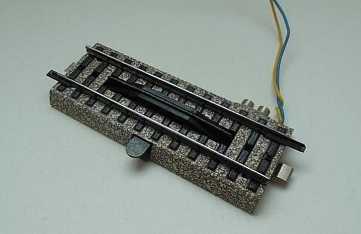 Marklin ontkoppelrail 5112 (M-rail), Hobby en Vrije tijd, Modeltreinen | H0, Gebruikt, Rails, Wisselstroom, Märklin, Analoog, Ophalen of Verzenden