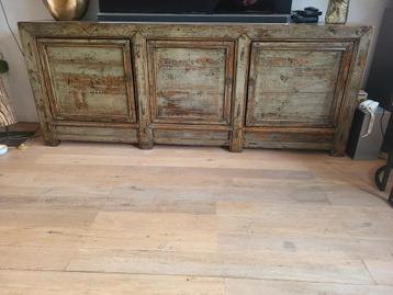 Chinees antieke dressoir  beschikbaar voor biedingen
