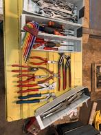 Divers gereedschap knipex gedore incl. werkkar kan op slot, Doe-het-zelf en Verbouw, Gereedschapskisten, Ophalen of Verzenden