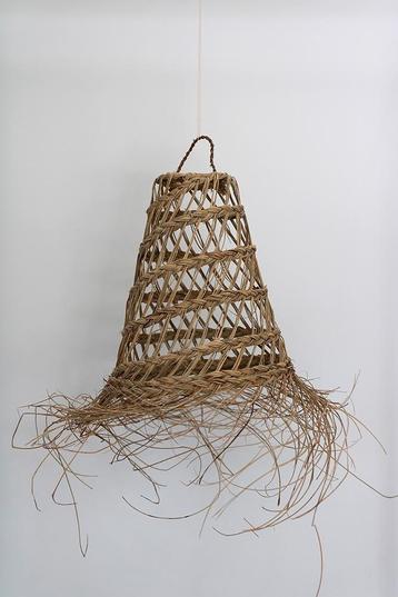 Nieuw! Zeegras lampenkapje uit Marokko beschikbaar voor biedingen