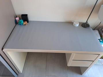 Stevig bureau 60x120cm