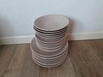 Borden, Huis en Inrichting, Keuken | Servies, Ophalen, Porselein, Overige stijlen, Bord(en)