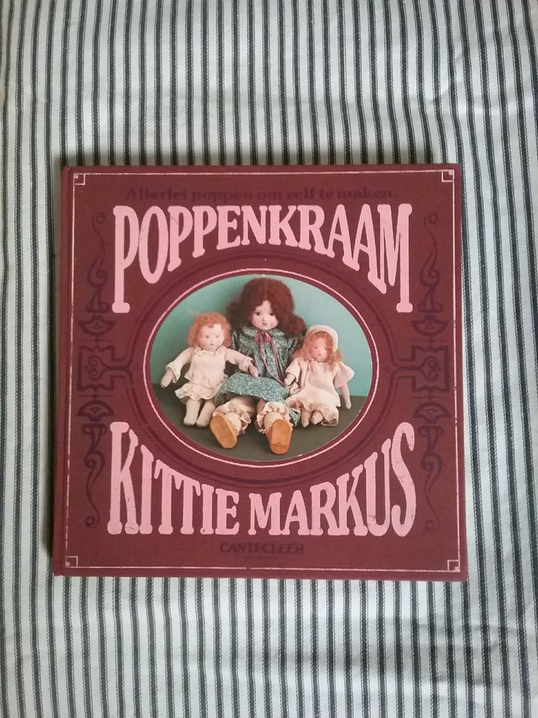 KITTIE MARKUS:  Poppenkraam., Zo goed als nieuw, Poppen maken, Kittie Markus, Ophalen of Verzenden