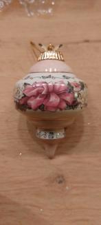 Kerstornament porselein.  Floral inspiration.Lena Liu., Diversen, Ophalen