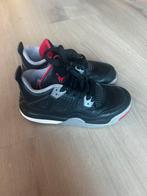 Jordan 4 bred maat 32, Kinderen en Baby's, Kinderkleding | Schoenen en Sokken, Schoenen, Ophalen of Verzenden, Zo goed als nieuw