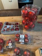 Rode Kerstboomversiering - Ballen, Diversen, Kerst, Ophalen of Verzenden, Zo goed als nieuw