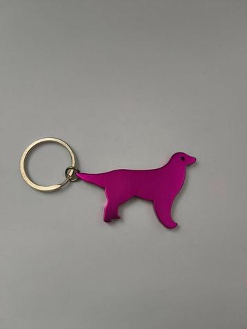 Hond sleutelhanger (paars) beschikbaar voor biedingen