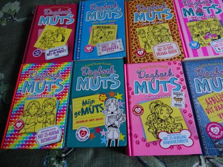 Rachel Renee Russel Dag boek van een muts, Boeken, Kinderboeken | Jeugd | 13 jaar en ouder, Zo goed als nieuw, Ophalen of Verzenden