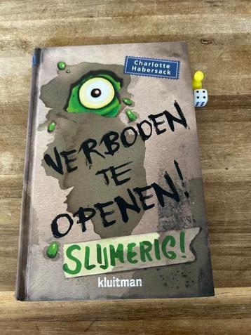 Verboden te openen, slijmerig beschikbaar voor biedingen