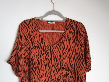 Nr.31: Mooie blouse van Anna maat 44 tijgerprint Maat L - XL beschikbaar voor biedingen