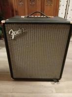 Fender rumble 100, Muziek en Instrumenten, Versterkers | Bas en Gitaar, Ophalen of Verzenden, Zo goed als nieuw
