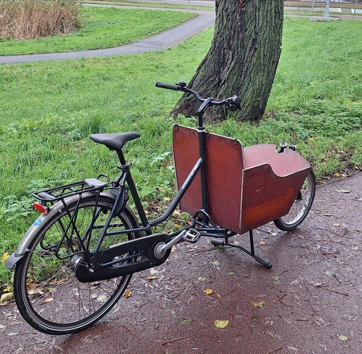 Opgeknapte bakfiets met 7 versnellingen en terugtraprem, Fietsen en Brommers, Fietsen | Bakfietsen, Zo goed als nieuw, Overige merken