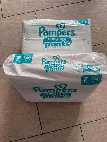Pampers Baby-Dry Luierbroekjes Maat 7 (2x42) beschikbaar voor biedingen