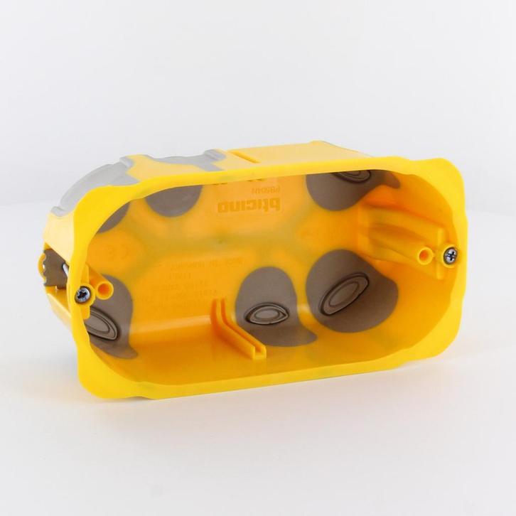 3x Bticino PB504N inbouwdoos holle wand luchtdicht 4 modules, Doe-het-zelf en Verbouw, Overige Doe-het-zelf en Verbouw, Nieuw