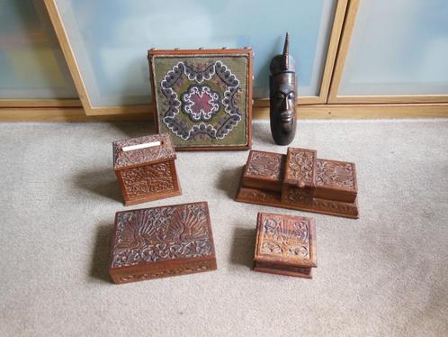 INDONESISCH   6 x  hout snijwerk doosjes/kistjes, Antiek en Kunst, Kunst | Beelden en Houtsnijwerken, Ophalen of Verzenden