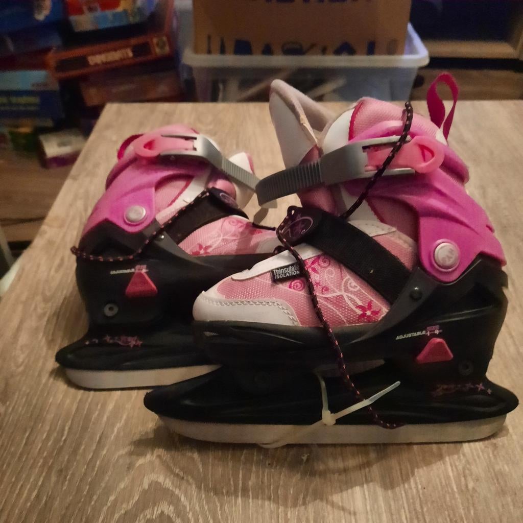 Thinsulate verstelbare schaatsen maat 29-32, Ophalen of Verzenden, Zo goed als nieuw, Overige typen, Overige merken