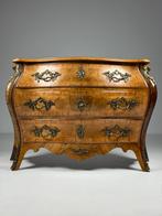 Zweedse Rococo Commode 18e eeuw antiek