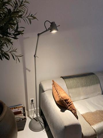 Frezoli Design Vloerlampen beschikbaar voor biedingen