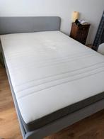 Ikea slattum bedframe en matras, Huis en Inrichting, Slaapkamer | Bedden, Ophalen, Tweepersoons, 140 cm, Zo goed als nieuw