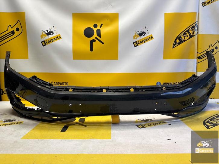 Volkswagen Passat B8 3G Facelift Voorbumper 3G0807221E, Auto-onderdelen, Carrosserie en Plaatwerk, Bumper, Volkswagen, Voor, Gebruikt