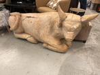 Beeldhouwerk - houten stier H65xB130xD40cm, Ophalen, ., Overige typen, Zo goed als nieuw