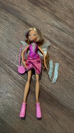 Winx club Flora Charmix pop, Ophalen of Verzenden, Gebruikt, Pop