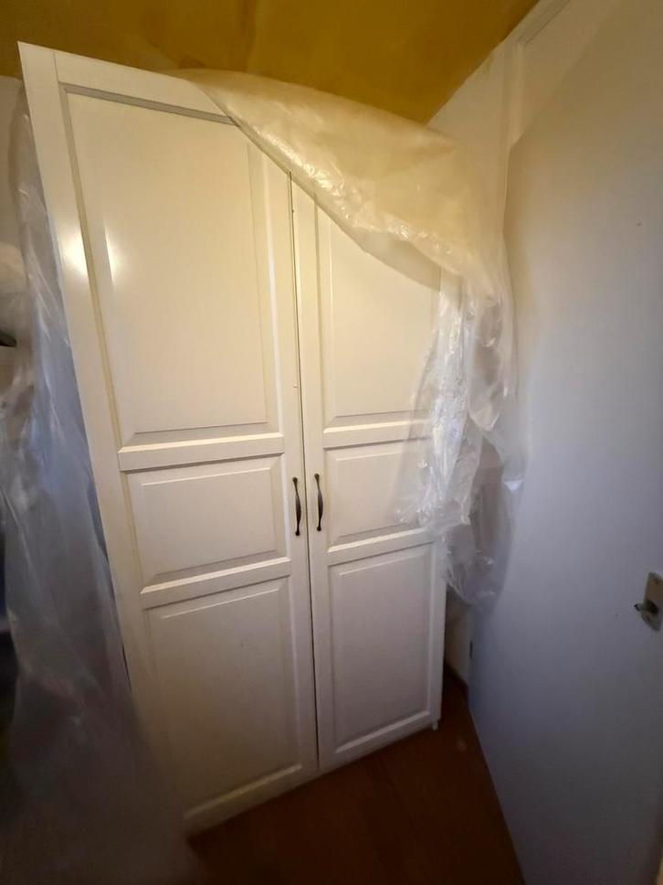 Ikea pax kast 2 lades en een mand kleine gebruukers sporen, Huis en Inrichting, Kasten | Kledingkasten, Gebruikt, 200 cm of meer