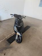 Piagio zip E5 4T 45km, Fietsen en Brommers, Scooters | Piaggio, Ophalen, Zo goed als nieuw, Benzine, Zip