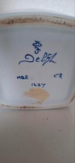 Delfts Blauw Porseleinen Fles theebusje, Antiek en Kunst, Ophalen of Verzenden