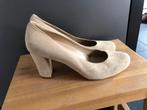 Tiffi pumps maat 39,5, Kleding | Dames, Schoenen, Tiffi, Beige, Ophalen of Verzenden, Zo goed als nieuw