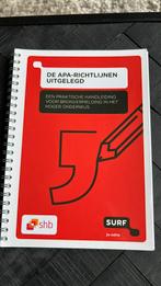 Elleke Schouwenaar - De APA-richtlijnen uitgelegd, Zo goed als nieuw, Nederlands, Overige niveaus, Elleke Schouwenaar; Arjan Doolaar; Annelies Kuijten; Jurgen M...