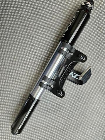 LEZYNE pressure drive professionele fietspomp. beschikbaar voor biedingen